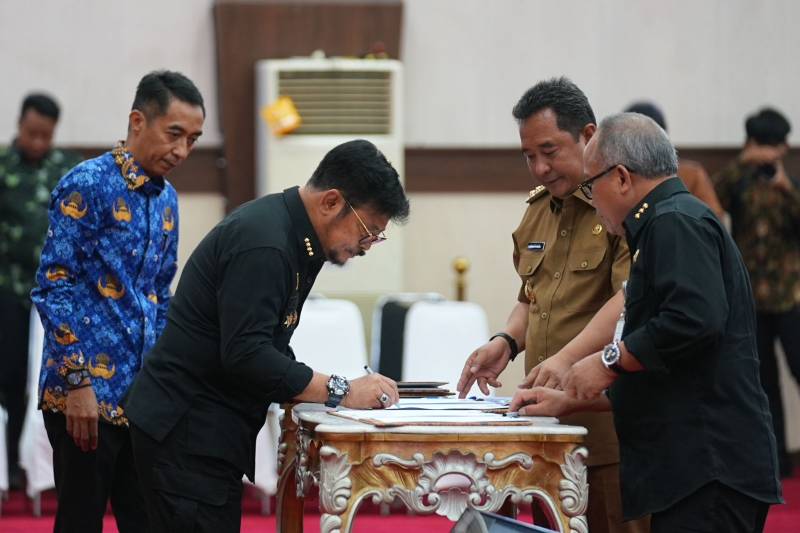 Pj Gubernur Kolaborasi Mentan SYL Kendalikan Inflasi dan Dampak El Nino