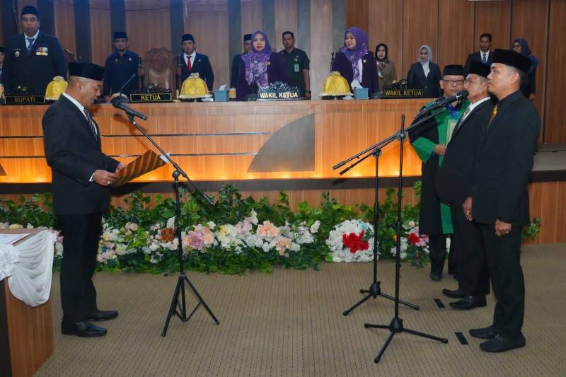 Dua Legislator Resmi Dilantik, Bupati Maros Sebut PAW Dinamika Politik