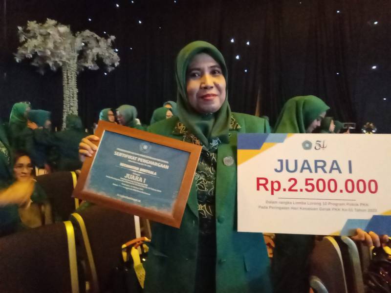 Kelurahan Malimongan Baru Raih Juara 1 Hari Kesatuan Gerak PKK Kota Makassar