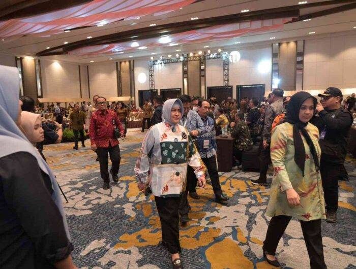 Tegaskan Keterlibatan Perempuan dalam Sektor Bisnis, Indira Yusuf Ismail Hadiri Makassar Investment Forum 2023