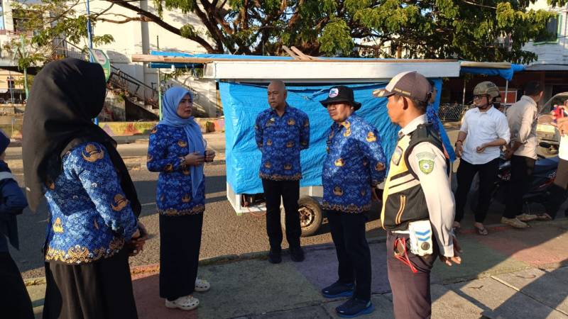 Parkiran Kawasan Kuliner PTB Semrawut, Pemkab Maros Akan Lakukan Penutupan Jalan