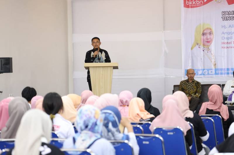 BKKBN sulsel dan Komisi DPR RI kampanyekan pencegahan stunting di kabupaten selayar