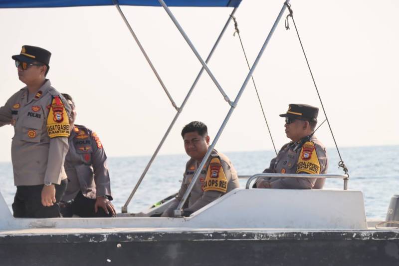 Jaga Kondusifitas Pemilu 2024, Kapolres Pelabuhan Patroli di Perairan Kepulauan Sangkarrang