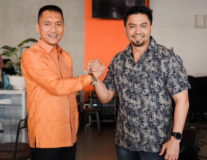 Singgah di Palopo, Ketum DPP KNPI Ryano Panjaitan Diskusi Kepemudaan Bareng FKJ