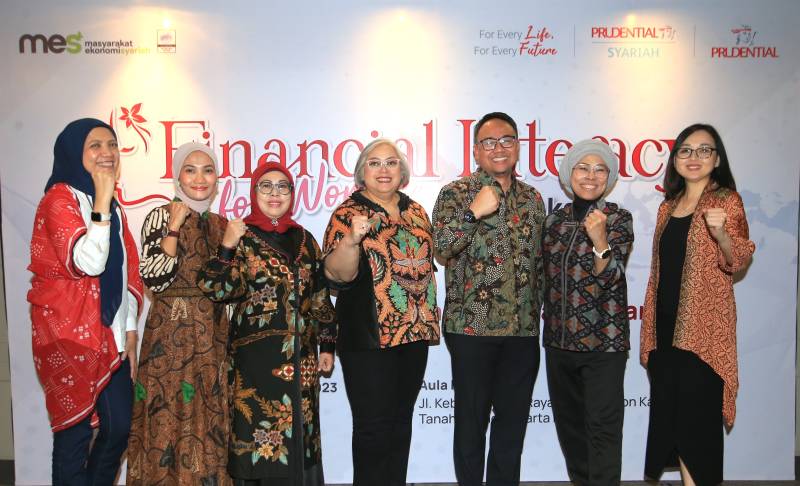 Gandeng OJK, KPPPA, dan MES, Prudential Indonesia dan Prudential Syariah Dukung Jutaan Perempuan Indonesia Tingkatkan Literasi Keuangan 