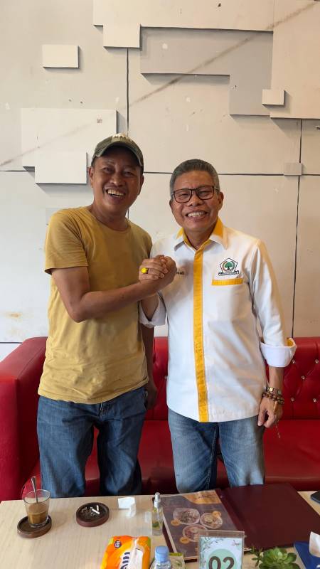Taufan Pawe dan Syamsuddin Hamid Saling Dukung Menangkan Partai Golkar