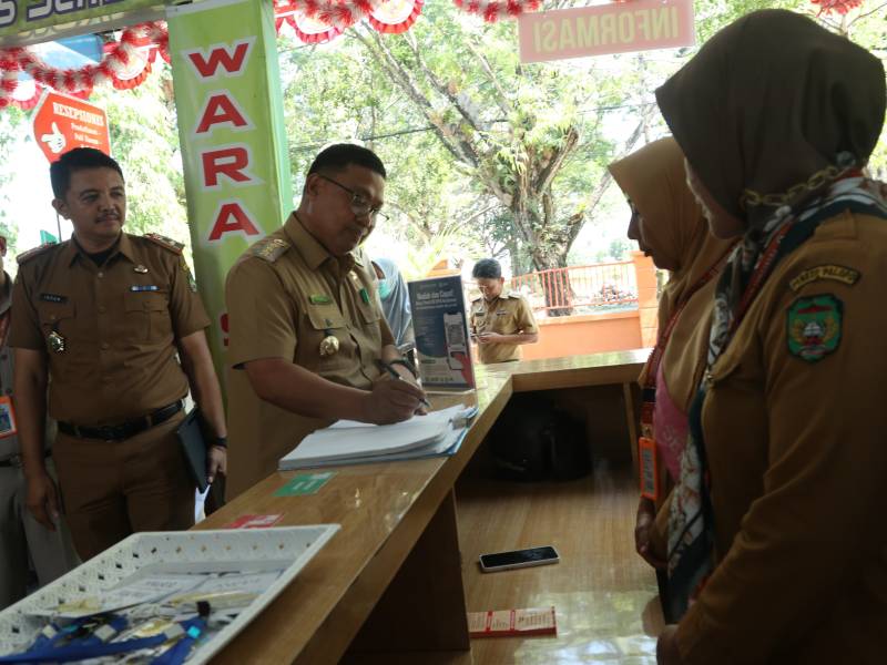 Pj Wali Kota Palopo Tinjau Puskesmas Wara Selatan Dalam Rencana Peningkatan Status