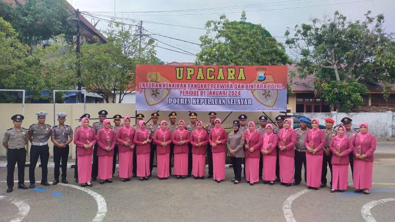 Kado Istimewa 2024, Enam Perwira dan 12 Bintara Polres Selayar Naik Pangkat