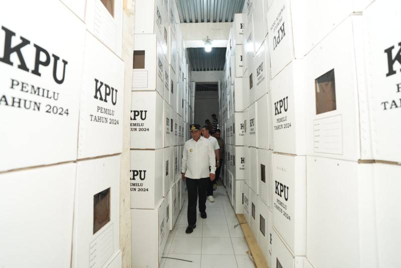Logistik Pemilu di Pangkep Sudah Siap Dikirim Hingga ke Pulau Terluar