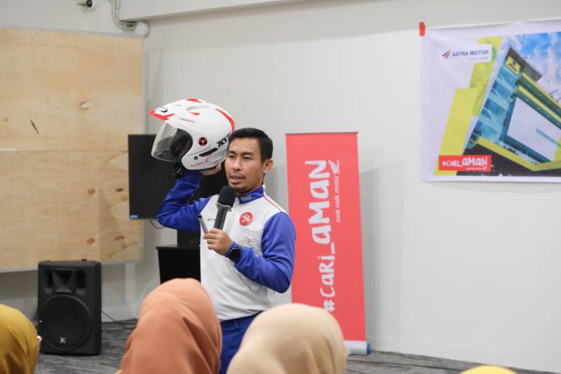 Helm yang Aman dan Nyaman, Berikut Tips Asmo Sulsel