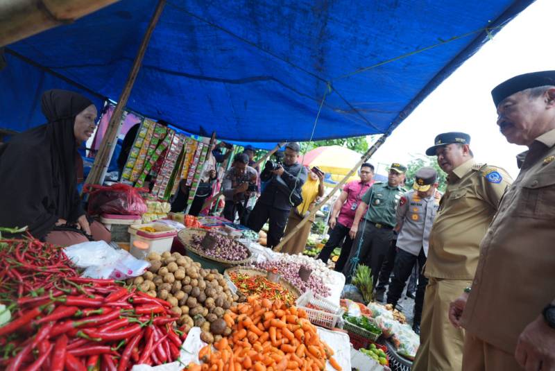 Harga Cabai di Pasar Sungguminasa Sudah Turun