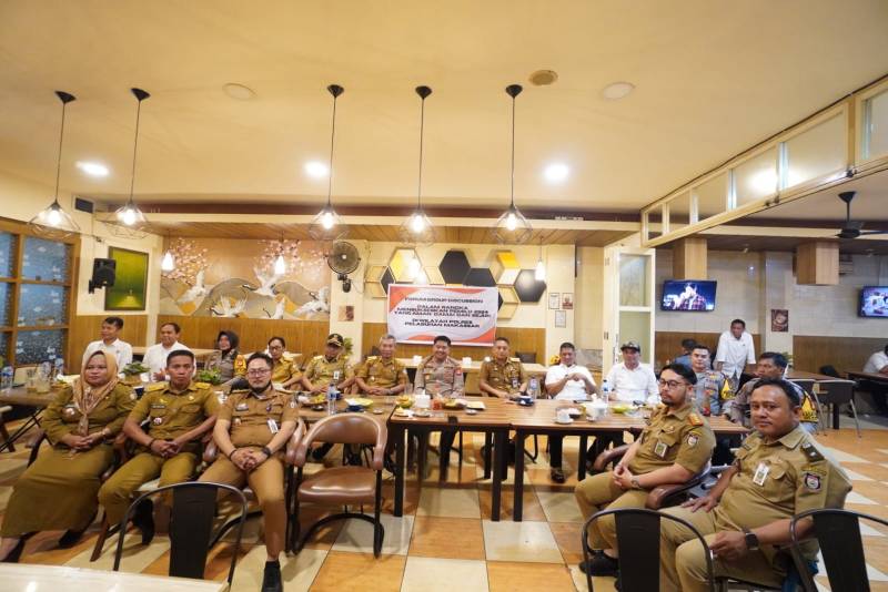 Pemilu 2024 Tanpa Hoax, Polres Pelabuhan Makassar Gelar FGD Bersama Tripka Kecamatan Wajo dan Ujung Tanah
