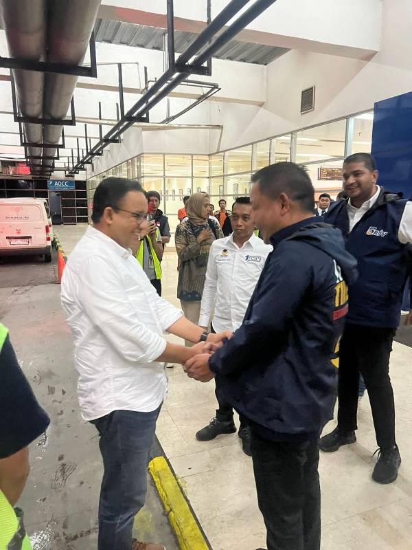 Dipimpin Rusdi Masse-Syahar, Kader NasDem se-Sulsel Kompak Jemput dan Temani Anies di Makassar