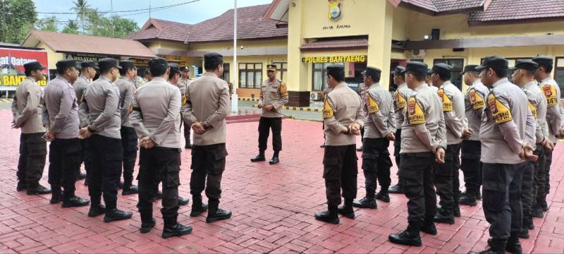 Kapolres Bantaeng Beri Arahan ke Bhabinkamtibmas Jelang Pemilu 2024