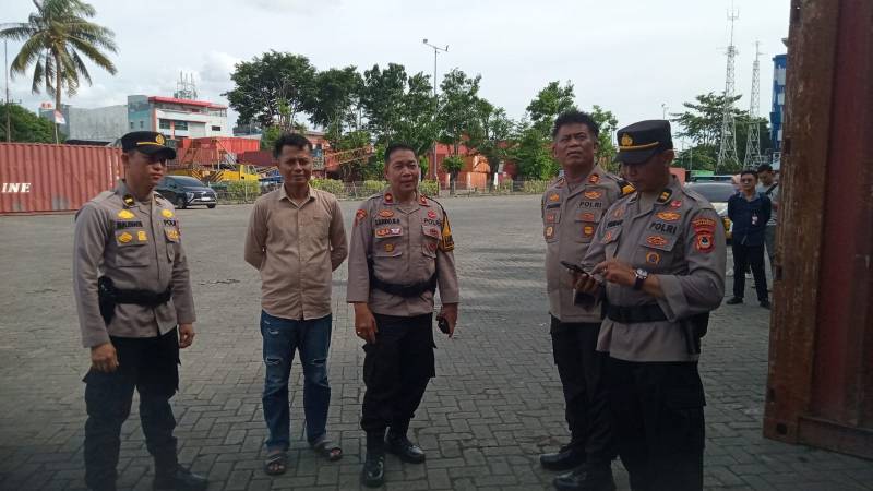 Polres Pelabuhan Makassar Kawal Ketat Distribusi Logistik Pemilu 2024
