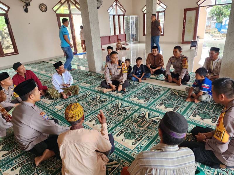 Jaga Situasi Kamtibmas Jelang Pemilu, Kapolres Bantaeng Gelar Giat Jum'at Curhat