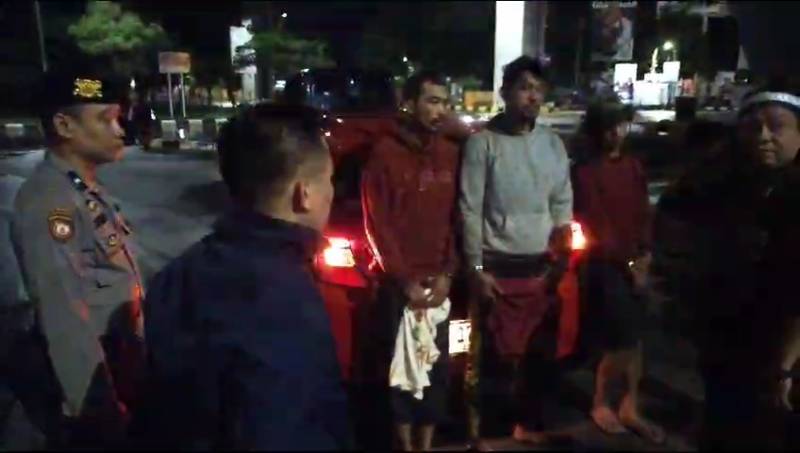Polsek Rappocini Tangkap Tiga Spesialis Pencuri Outdoor AC Berkedok Pemulung 