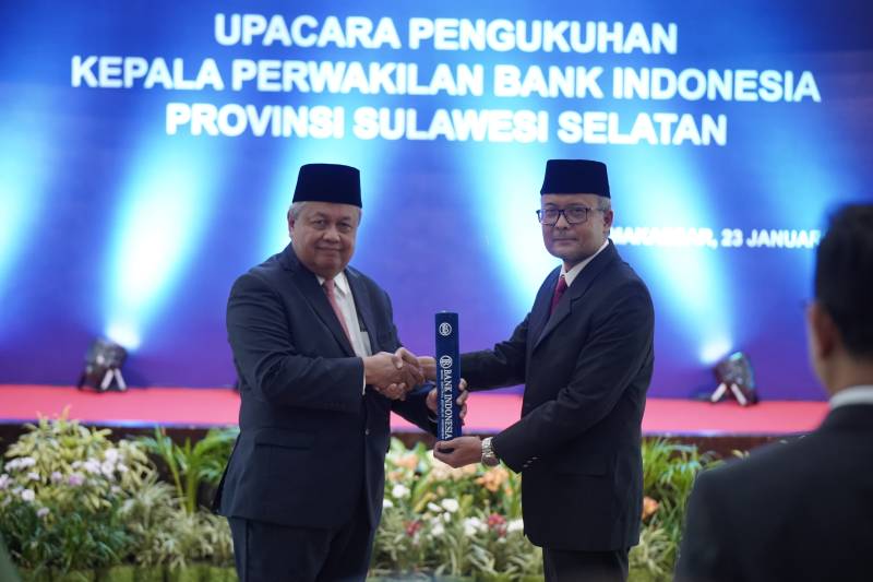 Kukuhkan Kepala BI Sulsel, Perry Warjiyo Minta Perkuat Sinergi