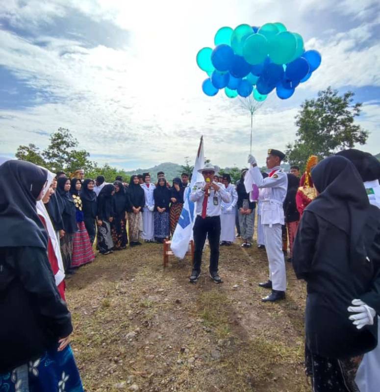 Last Ceremony of Aterva MAN Insan Cendekia Gowa Penuh Haru