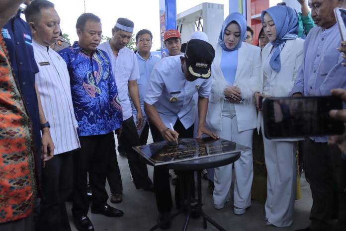 Pj Bupati Takalar Resmikan SPBU 74.922.10 Palleko