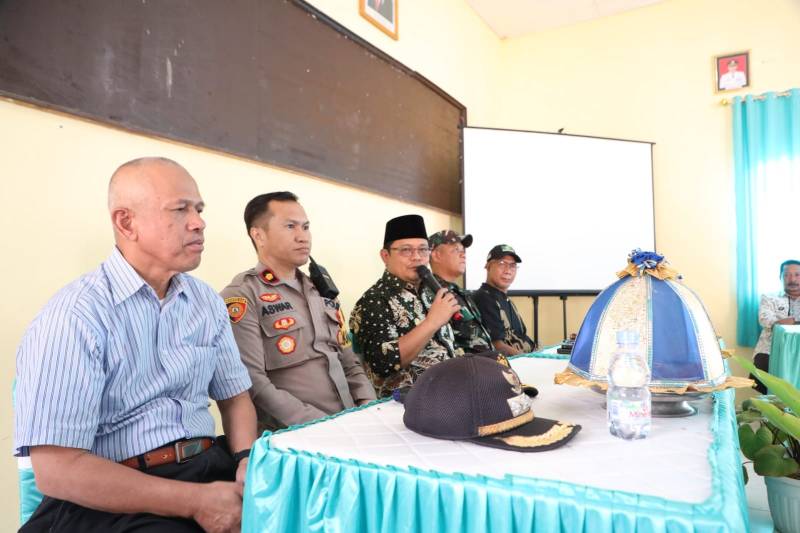 Pj Bupati Bantaeng Pantau Kesiapan Pemilu 2024 di Kecamatan Ulu Ere