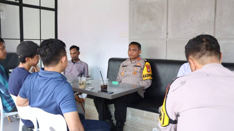 Silaturahmi Kapolres dan KNPI Bantaeng, AKBP Edward Jacky Harapkan Peran Pemuda Ciptakan Stabilitas Kamtibmas