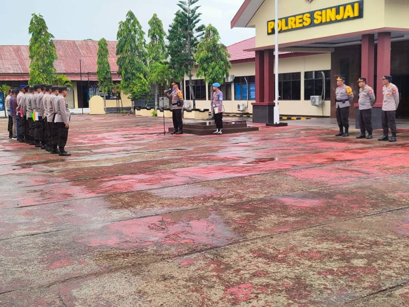 Wakapolres Sinjai Pimpin Apel Pagi Sampaikan Kesiapan Kawal Logistik Pemilu dari PPK Ke KPU
