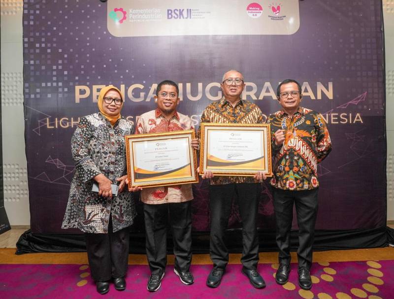 PT Semen Tonasa Raih National Lighthouse Industri 4.0 Kemenperin RI