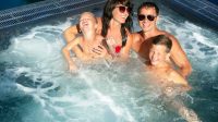 Weekend Menyenangkan dengan Promo Terbaru Family Splashcation Hotel Harper Perintis Makassar