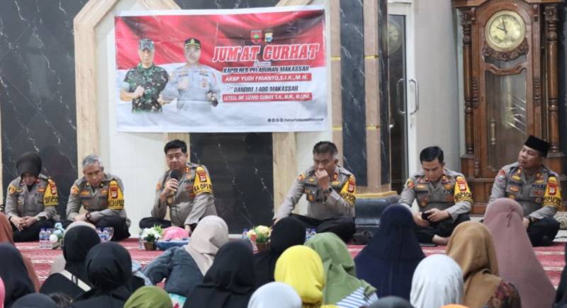 Melalui Jumat Curhat, Polres Pelabuhan Makassar Serap Keluhan dan Apresiasi Warga 