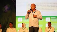 Wujudkan Low Carbon, Camat Sangkarrang Dorong Warga Kurangi Penggunaan Plastik