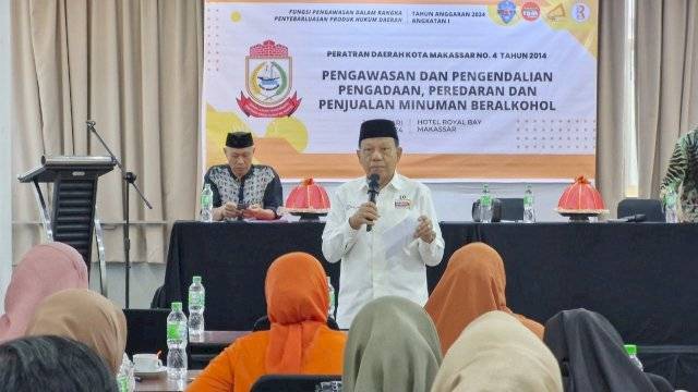 HM Yunus Edukasi Warga Tentang Peredaran Minuman Beralkohol