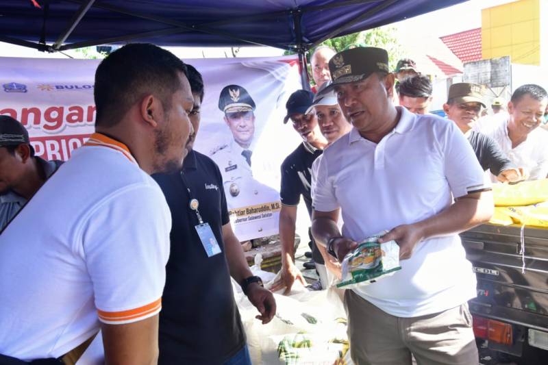 Kendalikan Harga Beras, Pemprov Gelar GPM di Bone