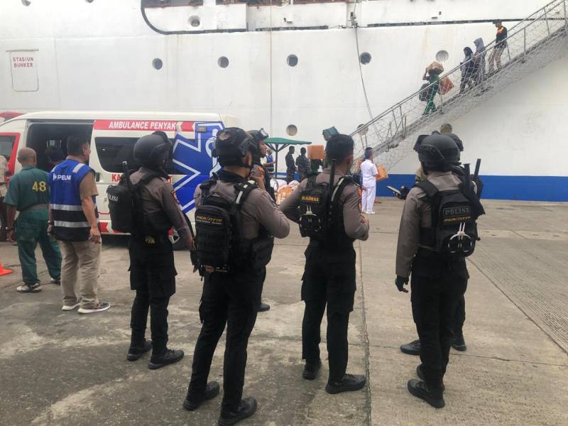 Sat Samapta Terus Pantau Arus Mudik di Pelabuhan Makassar