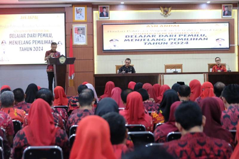 Pj Sekda Gowa Tekankan ASN Tidak Boleh Terjun dalam Sirkulasi Politik