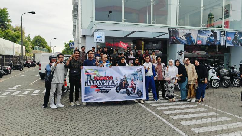 Peringati Hari Kartini, Astra Motor Sulsel  Fashion Urban Style With Stylo 160 Bareng Komunitas  