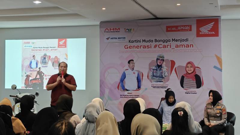 Kartini Muda Bangga Menjadi Generasi #Cari_Aman, Perkuat Peran Perempuan dalam Safety Riding