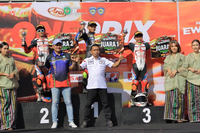 Tren Podium Pebalap Astra Motor Racing Team Terjaga di Race 2 ONEPRIX EWAKO