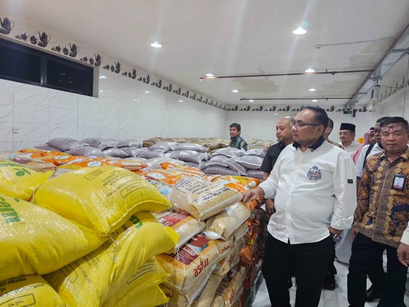 Persiapan Haji, Menag Cek Dapur Untuk Jemaah di Makkah, Sudah Datangkan 70 Ton Bumbu dari Indonesia