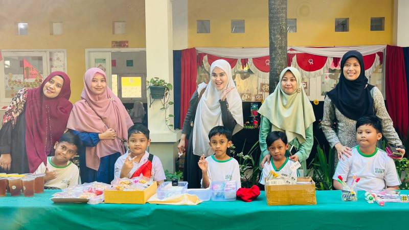 Kembangkan Kreativitas hingga Jiwa Kewirausahaan, SD Islam Athirah Baruga Gelar Panen Karya