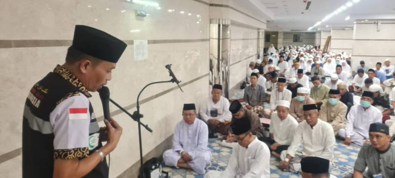 Persiapan Armuzna, Pembimbing Kolaborasi Lakukan Manasik di Kloter 3 dan 19 UPG 