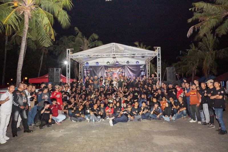 Gathering Nasional Honda PCX Club Indonesia Berlangsung Meriah di Makassar