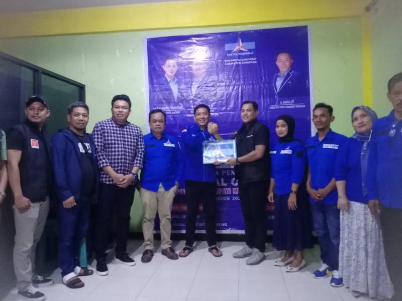 Mitra Fakhruddin Pendaftar Terakhir di Partai Demokrat