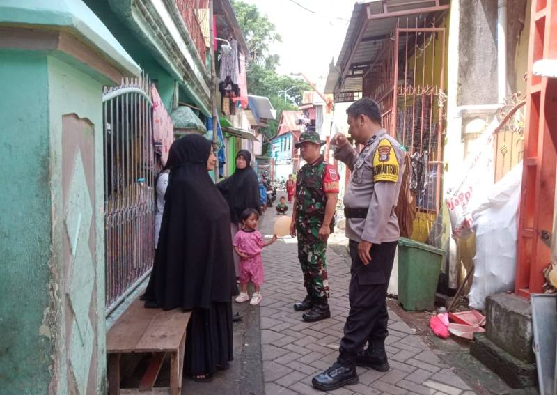 Bhabinkamtibmas Bersama Babinsa Pattingalloang Baru Tingkatkan Sambang