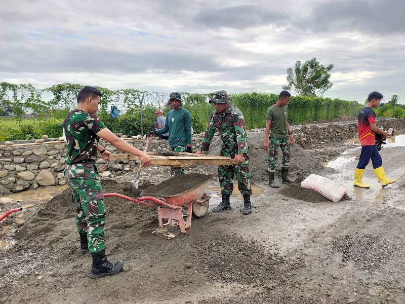 Komponen Cadangan TNI Ikut Partisipasi di Kegiatan TMMD Kodim 1403/ Palopo ke-120 TA 2024