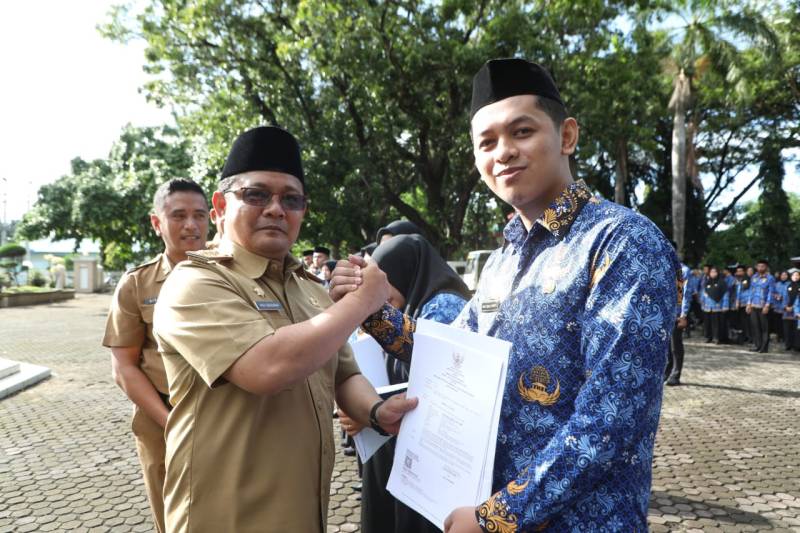 Serahkan SK Kepada 287 PPPK, Ini Pesan Pj Bupati Bantaeng