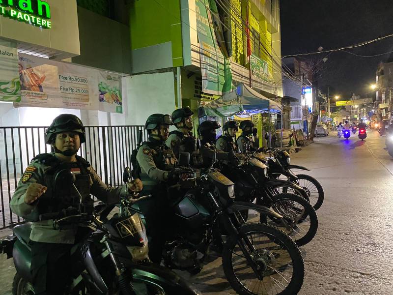 Jelang Pilkada Serentak 2024, Samapta Polres Pelabuhan Makassar Tingkatkan Patroli di Malam Hari