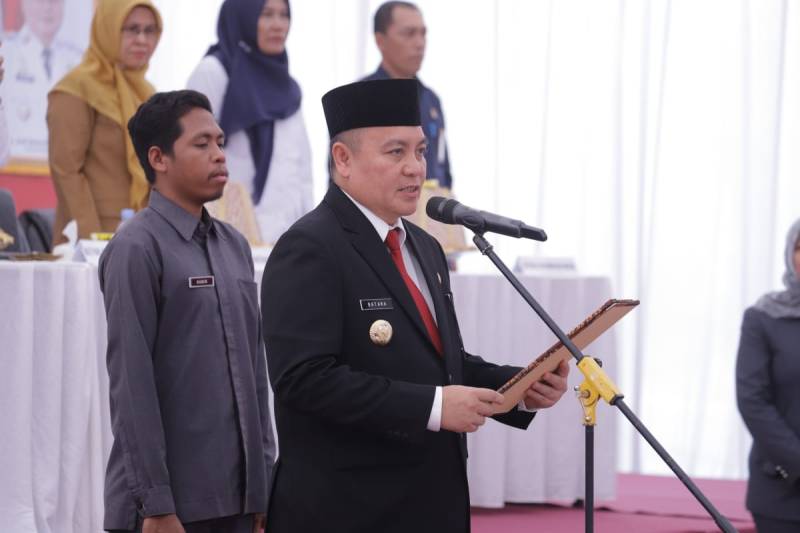 136 Kepala Desa - 1012 Angota BPD di Wajo Dikukuhkan