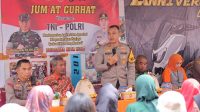 IMG-20240727-WA0065 Melalui Jumat Curhat, Kapolres AKBP Restu Wijayanto Ajak Masyarakat Wujudkan Pilkada Damai