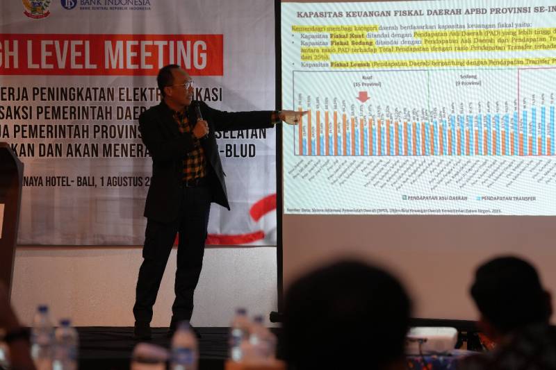 Pemprov Sulsel- BI Sinergi Dorong Unit Pelayanan Terapkan Elektronifikasi Transaksi Pemerintah
